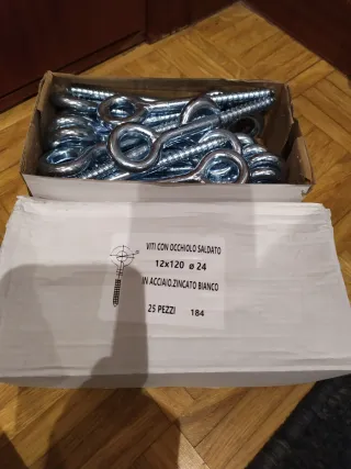Tornillos para anclaje de andamio. 25 unidades.