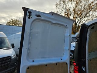 MERCEDES-BENZ Vito 116CDI 120kW furgon Pro larga