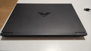 HP Victus 16-E0099NS – Ryzen 7 / 20 GB RAM / RX