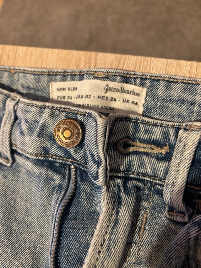 Vaqueros Mom Slim Azules