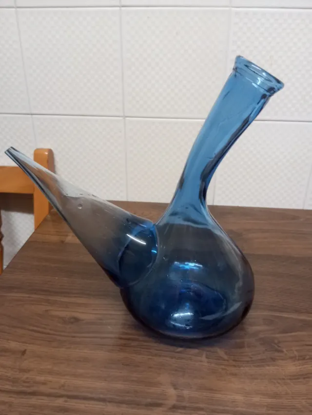Porrón de cristal azul
