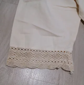 Pololos Casera Beige con Encaje