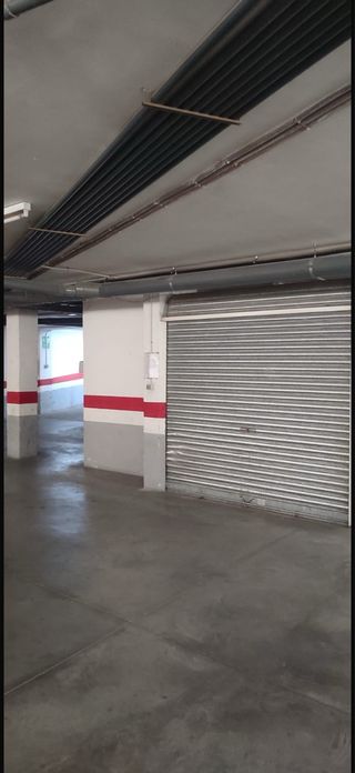 Cochera Garaje en Venta.