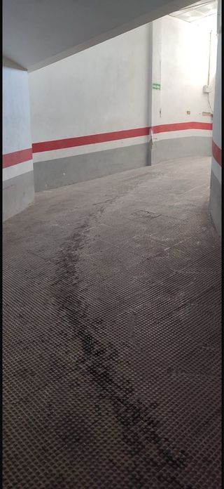 Cochera Garaje en Venta.