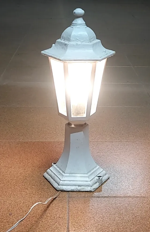 Lampada antica da parete/tavolo