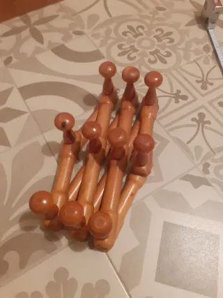 Perchero de madera extensible