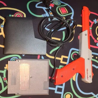 Nintendo NES Zapper con juego Duck Hunt