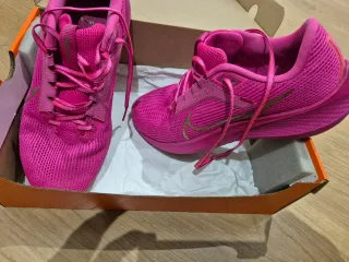Nike Air Zoom Pegasus 41 Rosa y Dorado (Ni 50kms)