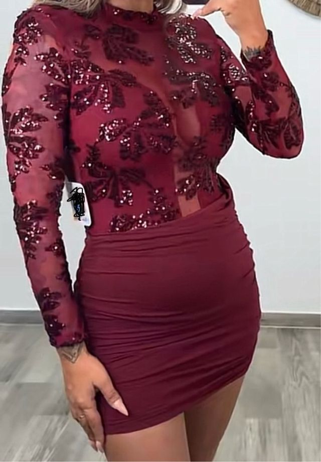 Vestido burdeos lentejuelas tul