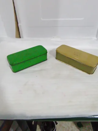 Cajas de costura antiguas