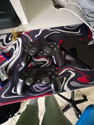 PlayStation 4 Slim Nera