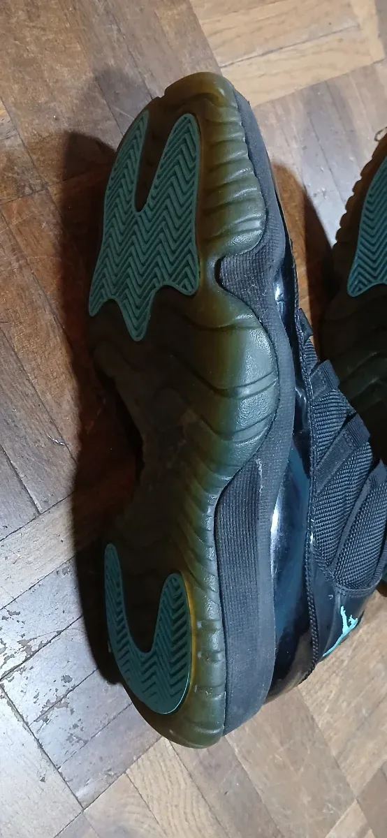 Nike Air Jordan XI Talla 40