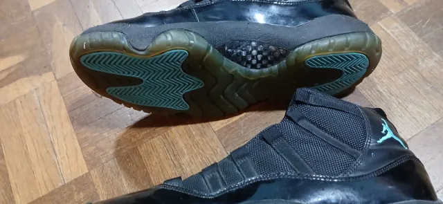 Nike Air Jordan XI Talla 40