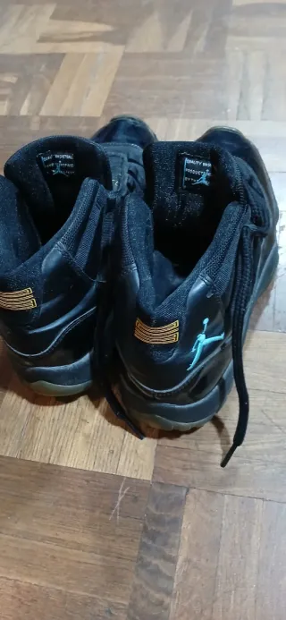 Nike Air Jordan XI Talla 40