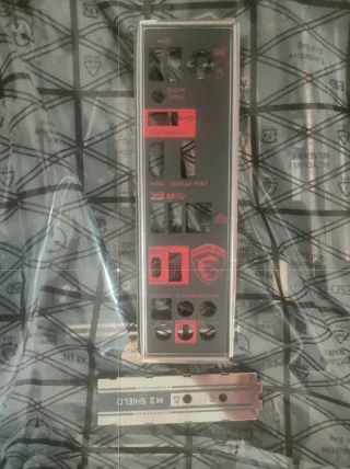 Placa Base MSI Z270 GAMING M7 + CPU Intel i5 7600K