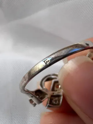 Conjunto Anillo y Pendientes Antiguos