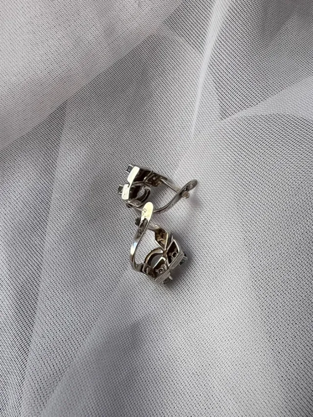 Conjunto Anillo y Pendientes Antiguos