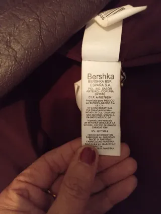 Chaqueta de piel marrón oscuro burdeos