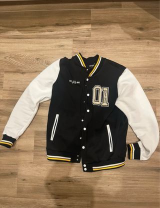 Sudadera Bomber Americana Negra y Blanca