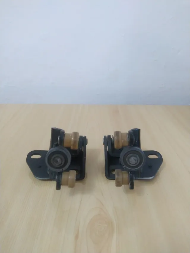 Soporte/Guía Puerta Corredera Citroen Berlingo 2.0