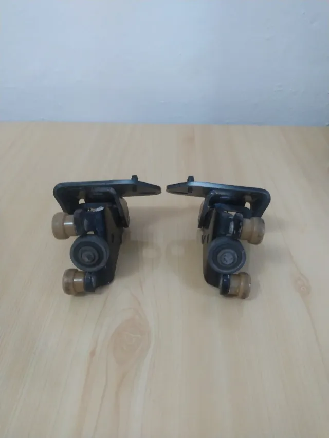 Soporte/Guía Puerta Corredera Citroen Berlingo 2.0