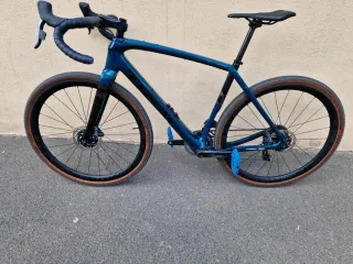 TREK Checkpoint SL7 AXS eTap