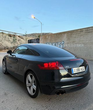 Audi TT Coupé