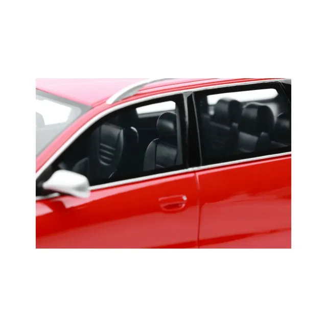 Audi RS4 B5 Rojo Otto ot1026