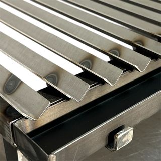 Griglia 70x50cm a V con grassoiera per barbecue