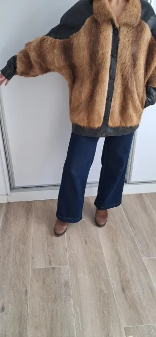 Abrigo Piel Marrón y Negro