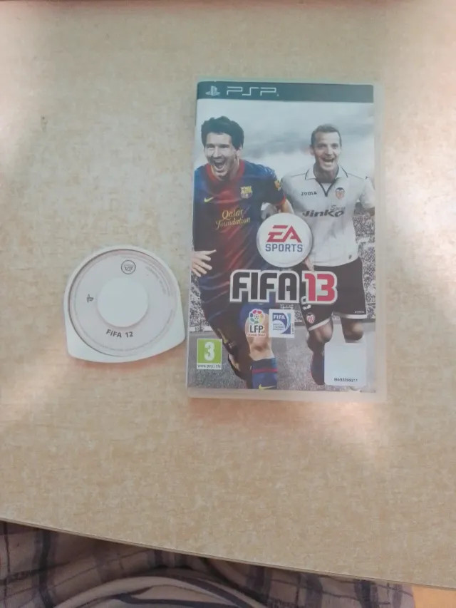 FIFA 12 y 13 PSP - Buen Estado