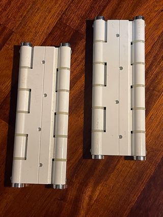 Bisagras vaivén blancas