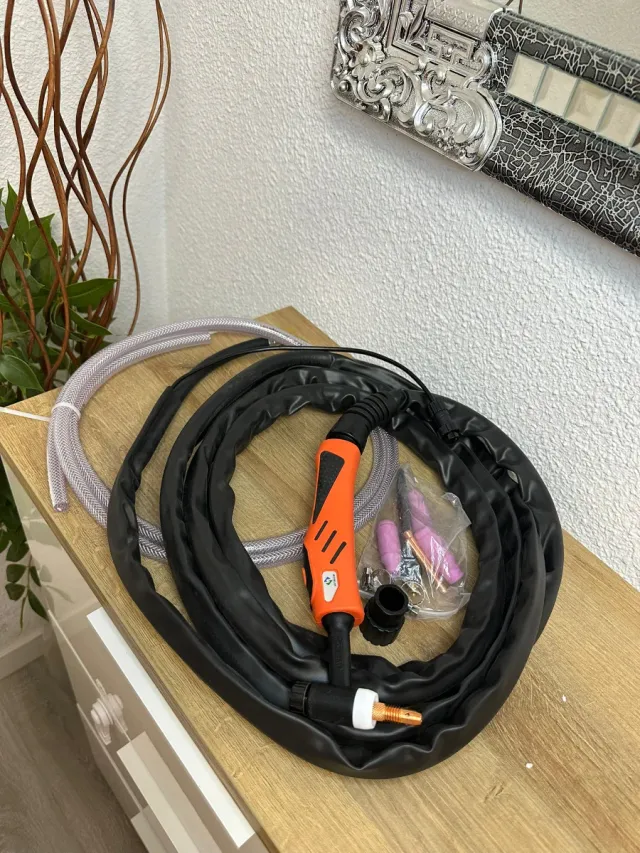 Soldadora HITBOX TIG 200