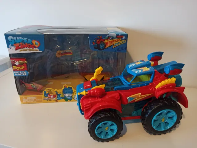 Superzings Coche Monster Roller Rojo y Azul
