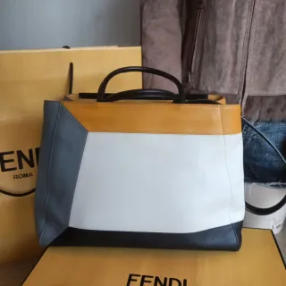 Borsa Fendi Multicolor e Bianca