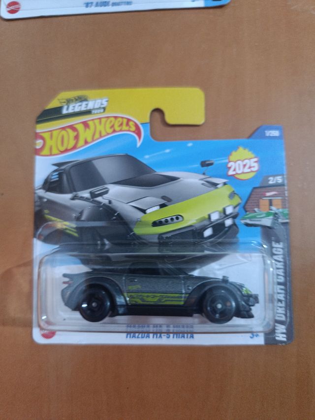 Lote 5 Hot Wheels