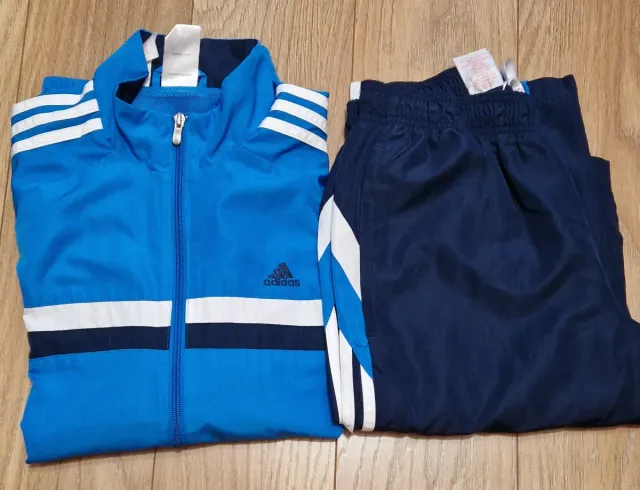 Chándal Adidas Azul y Blanco talla 16