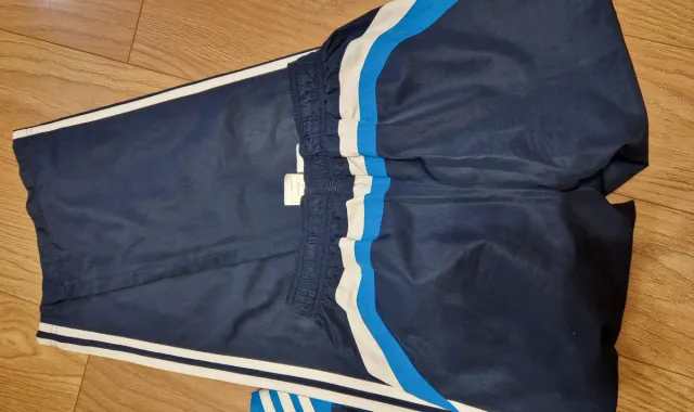 Chándal Adidas Azul y Blanco talla 16