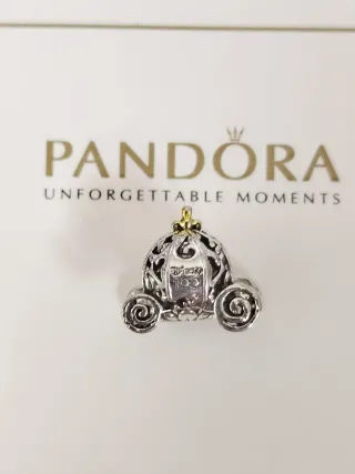 Charm Carruaje Cenicienta 100 Aniversario Disney