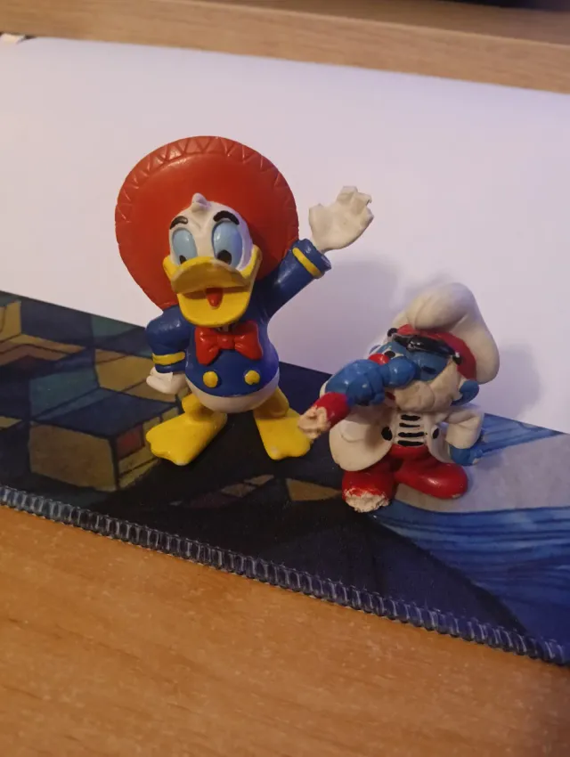 Figuras infantiles variadas