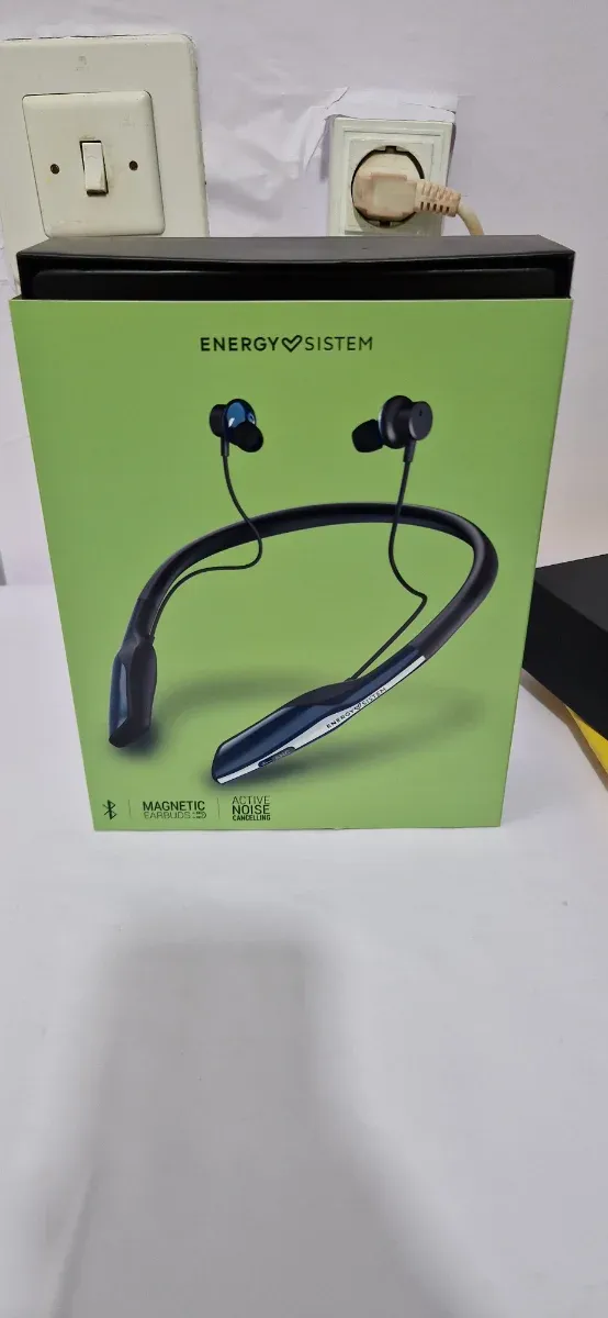 Auriculares Bluetooth Travel 8