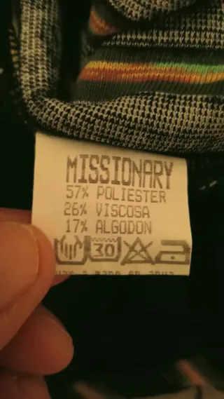 Camiseta elegante rayas manga larga.