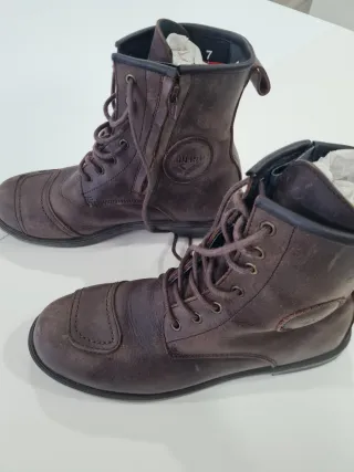 Botas de piel By City marrones talla 41