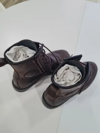 Botas de piel By City marrones talla 41