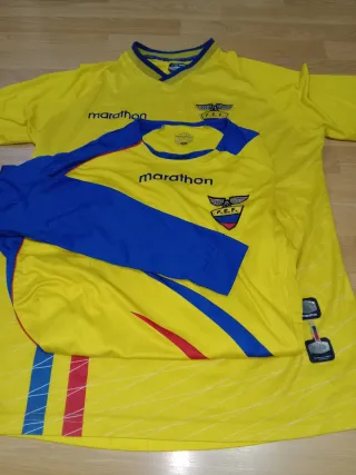 2 Camisetas Marathon Futbol Manga Larga y Corta
