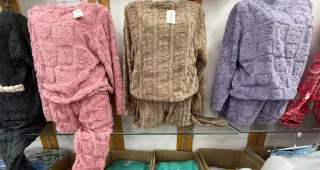 Pijama de m/l segunda foto Xl/xxl tercera foto