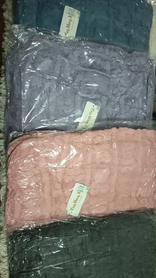 Pijama de m/l segunda foto Xl/xxl tercera foto