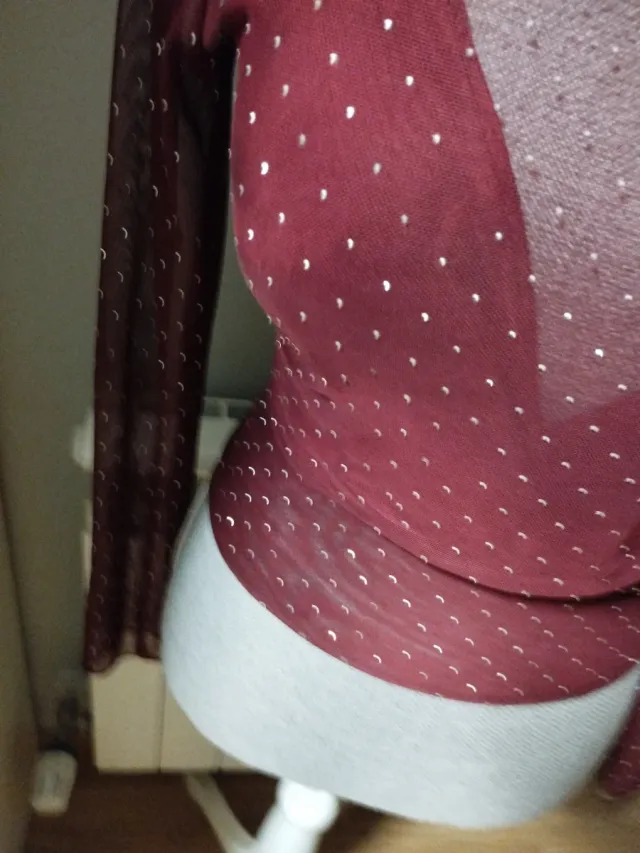 Top lencero transparente burdeos con brillos