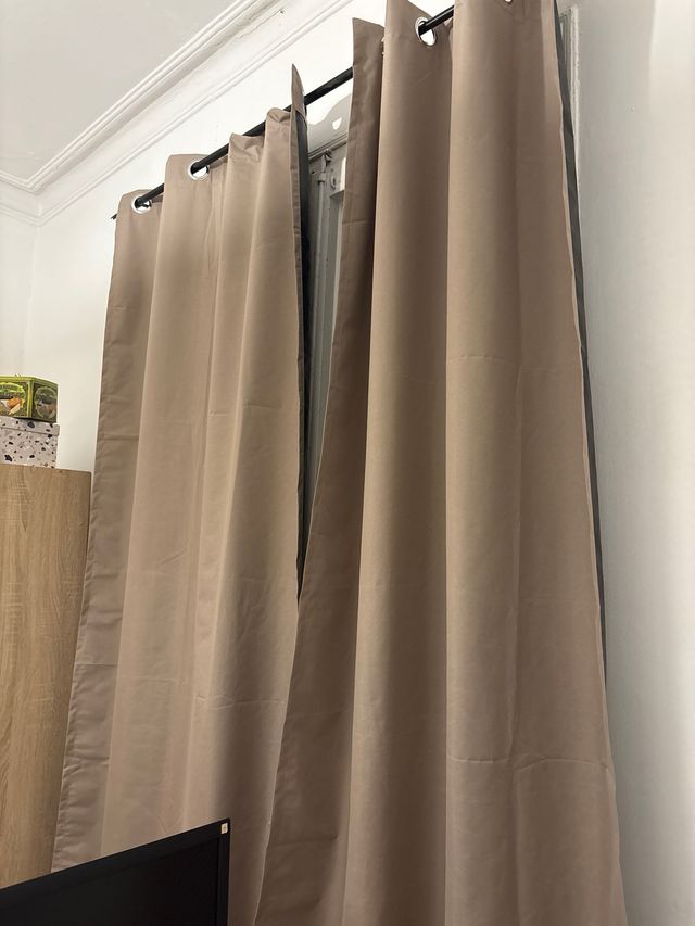 Cortinas opacas beige/marrón