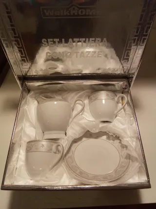 Set Lattiera con 2 Tazze e Piattini Welk Home